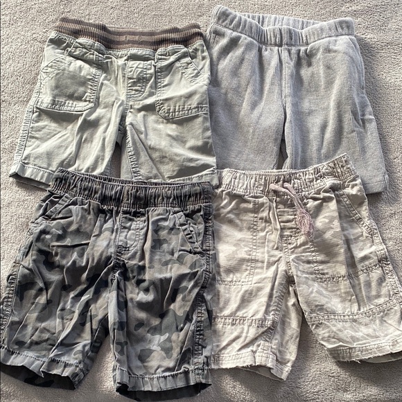 Sonoma Other - Bundle of 4 Boys’ Shorts Size 5
